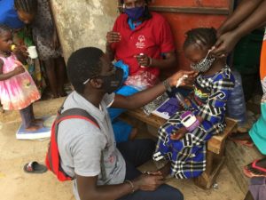 Special Olympics Senegal distributes masks with Speak Up Africa and Tongoro